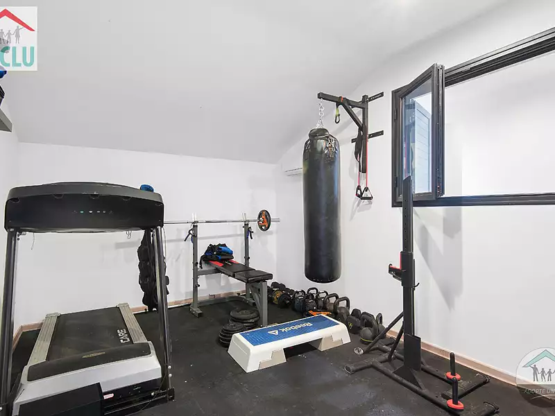 Maison, 210 m²