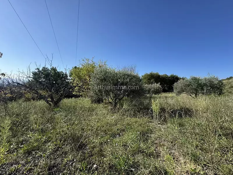 Terrain, 1 840 m²