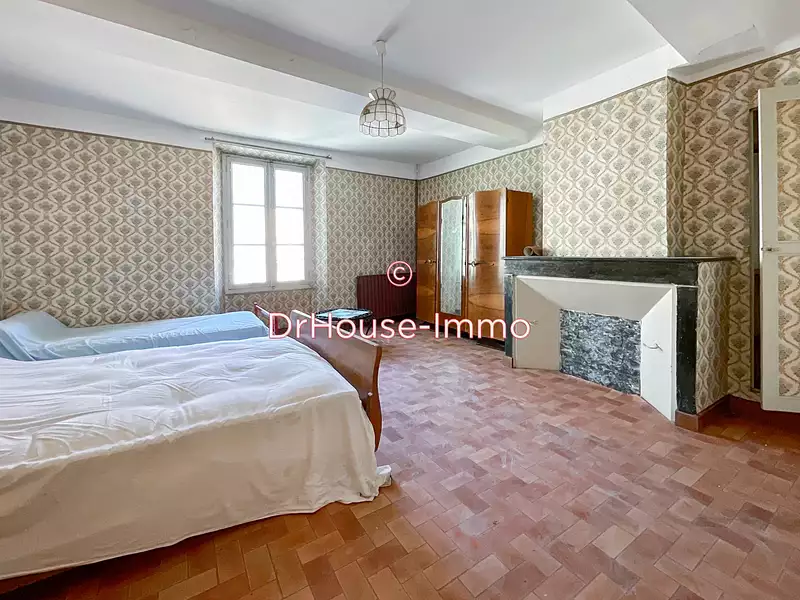 Immeuble, 102 m²