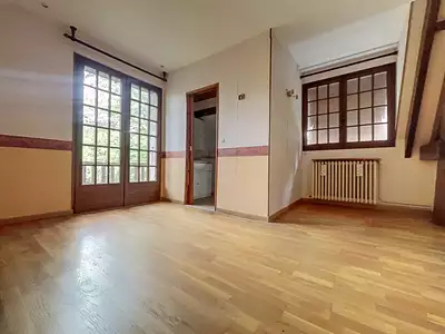 Maison, 211 m²