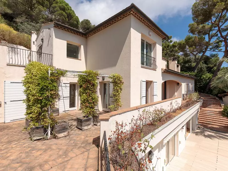Maison, 398 m²