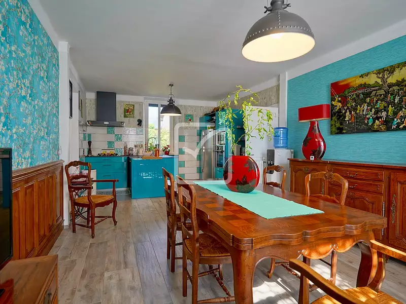 Maison, 310 m²