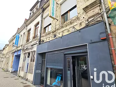 Immeuble, 130 m²