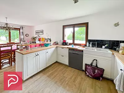 Maison, 145 m²