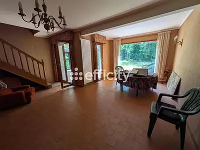 Maison, 190 m²