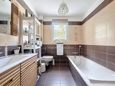 Maison, 136 m²