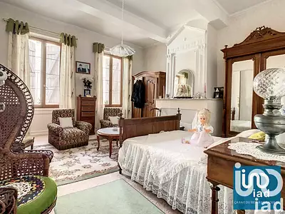 Maison, 355 m²
