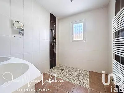 Maison, 99 m²