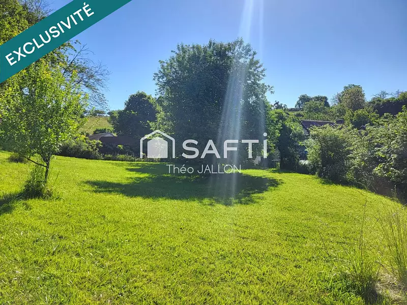 Terrain, 1 681 m²