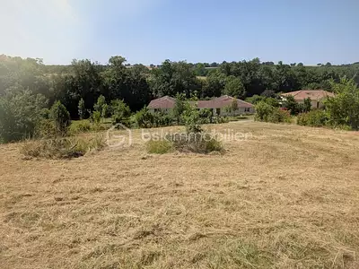 Terrain, 1 594 m²