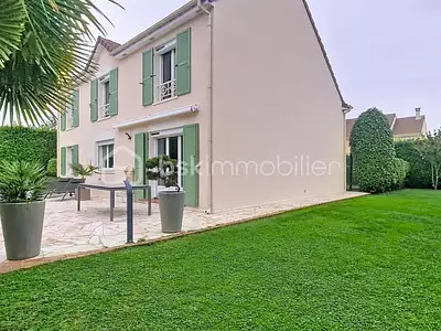 Maison, 158 m²