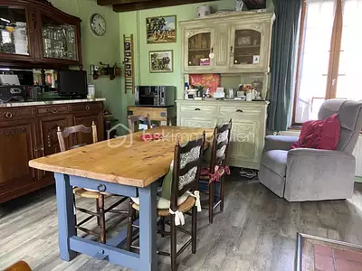 Maison, 195 m²