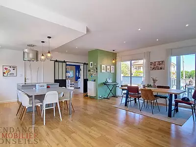 Maison, 162 m²