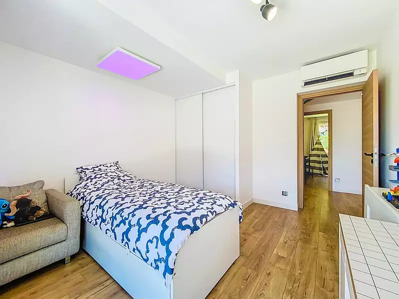 Maison, 185 m²