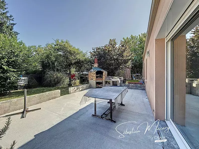 Maison, 114 m²