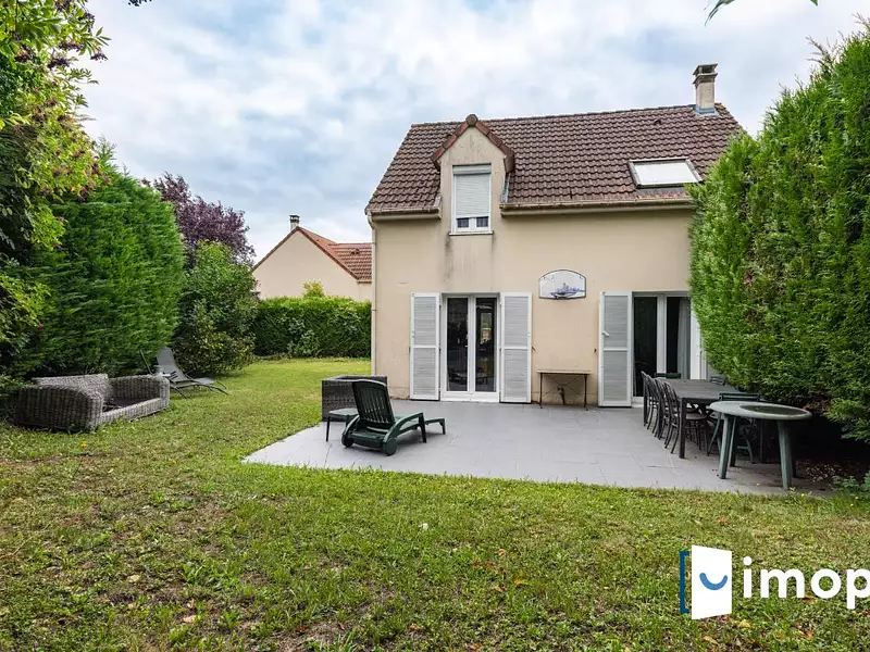 Maison, 135 m²