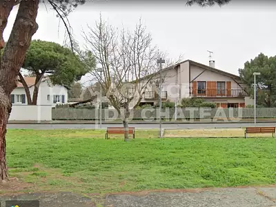 Maison, 230 m²