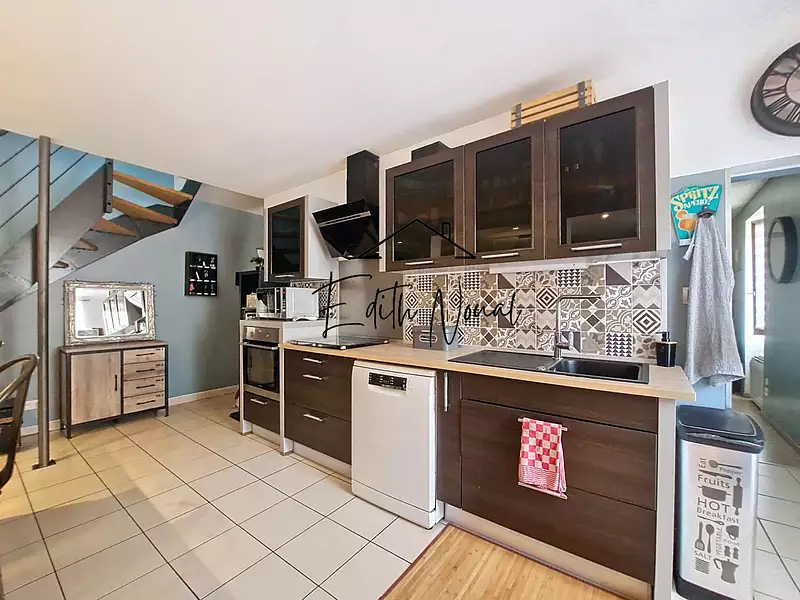 Immeuble, 230 m²