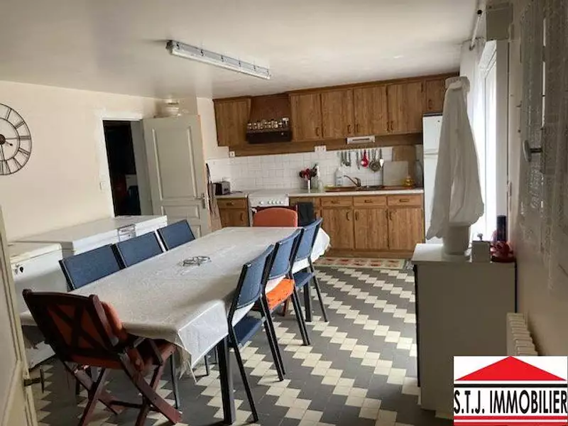 Maison, 177 m²