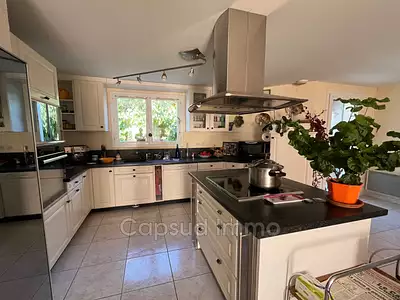 Maison, 193 m²