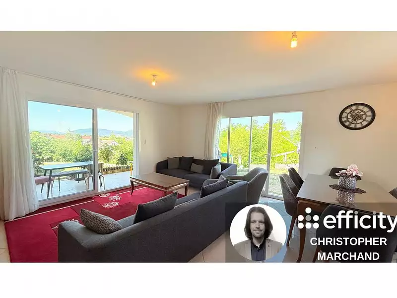 Maison, 210 m²