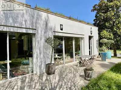 Maison, 252 m²