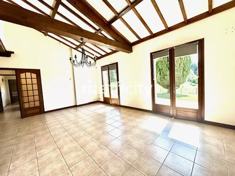Maison, 132 m²