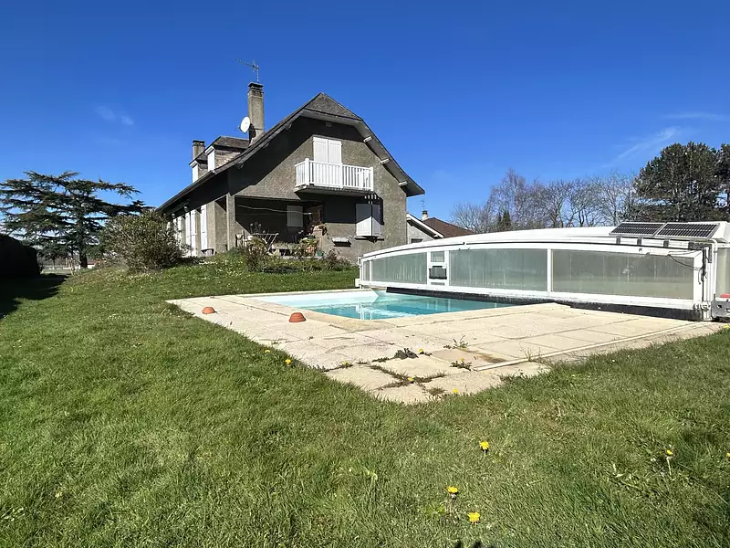 Maison, 163 m²