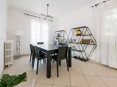 Maison, 170 m²