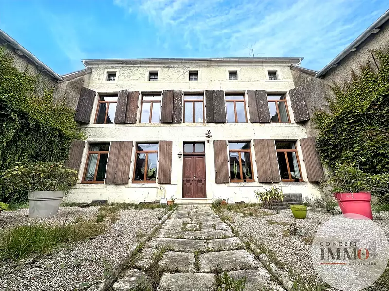Maison, 370 m²