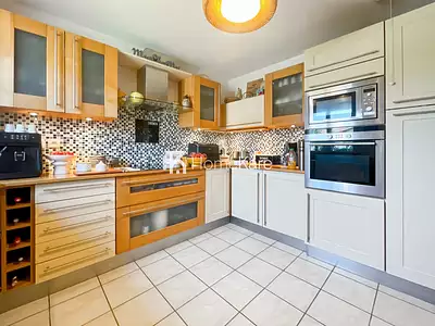 Maison, 75 m²