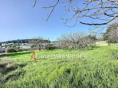Terrain, 826 m²