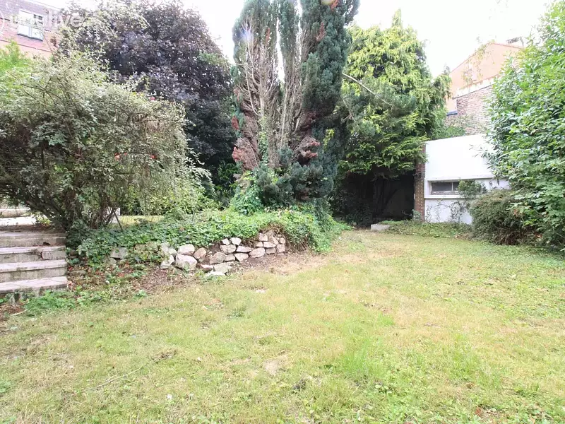 Maison, 180 m²