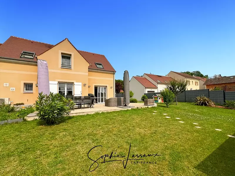 Maison, 97 m²