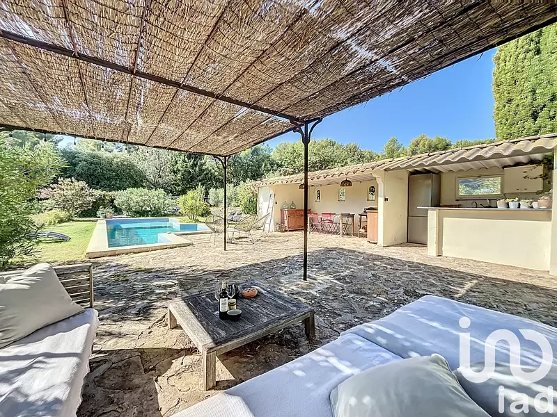 Maison, 222 m²