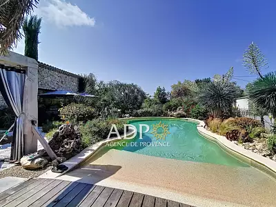 Maison, 170 m²