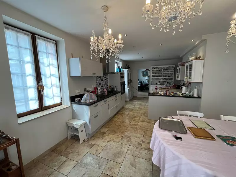 Maison, 180 m²