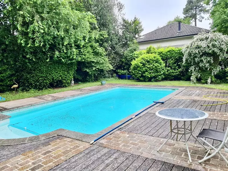 Maison, 204 m²