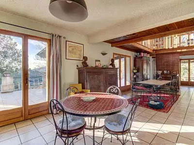 Maison, 188 m²