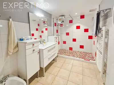 Maison, 136,61 m²