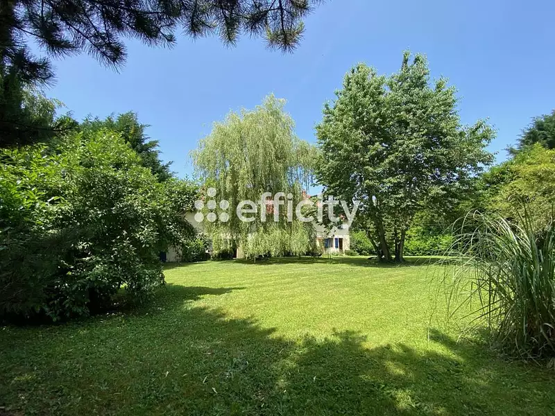 Maison, 217 m²
