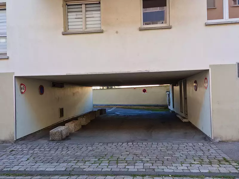 Parking, 11 m²