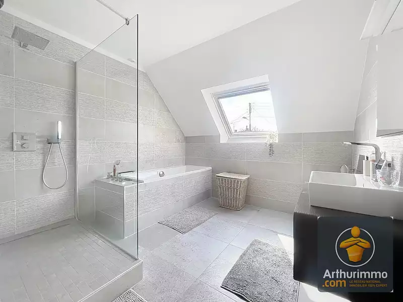 Maison, 132 m²