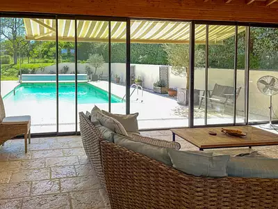 Maison, 330 m²