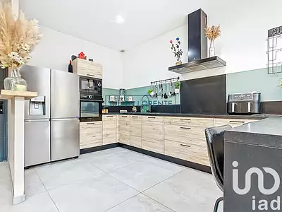 Maison, 182 m²