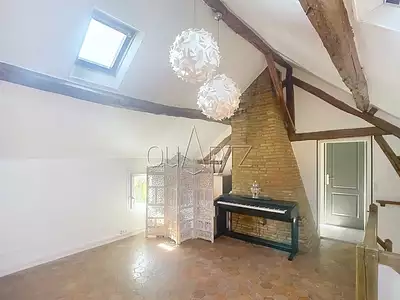 Maison, 220 m²