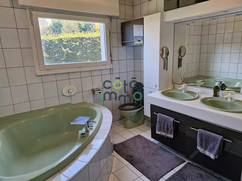 Maison, 245,26 m²