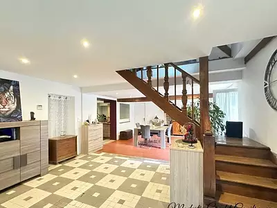 Maison, 185 m²
