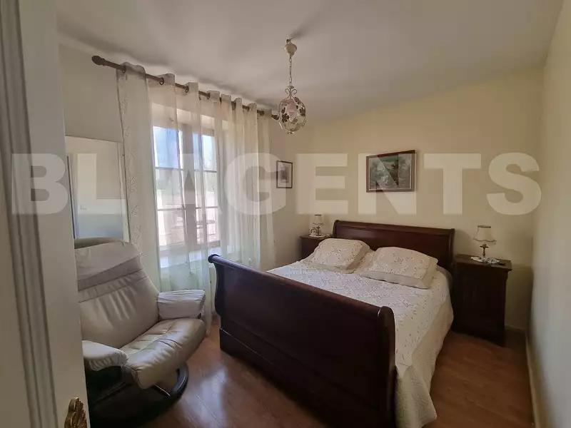Maison, 190 m²