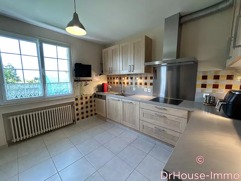 Maison, 174 m²